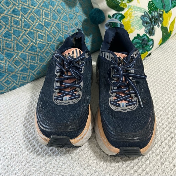 HOKA Bondi 6 Sneaker Tennis Shoe Tracker Thick Cushioned Sole Comfort - Picture 2 of 8